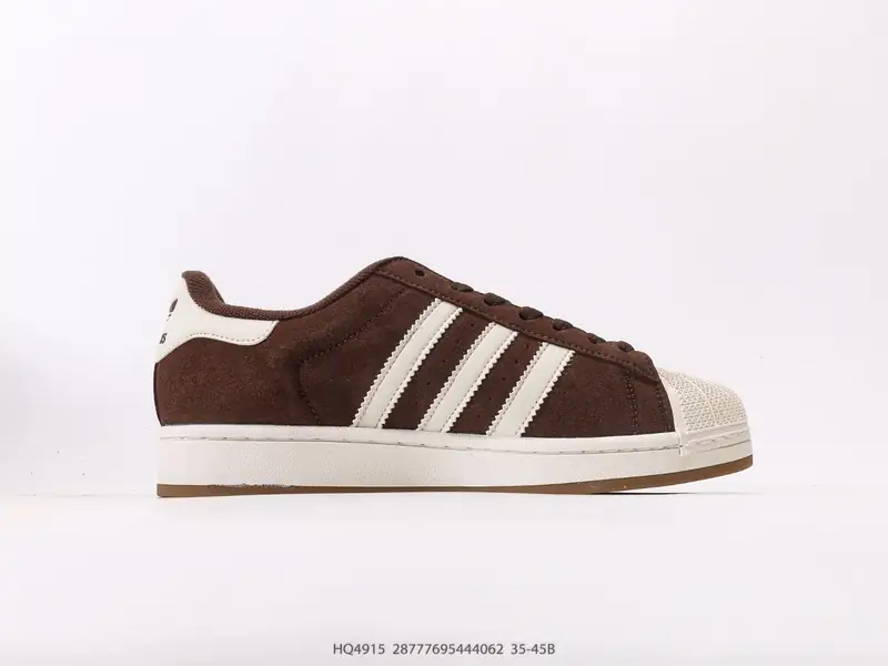 Adidas Sepatu Olahraga Serbaguna Klasik Low Top HQ4915 #28777695444062