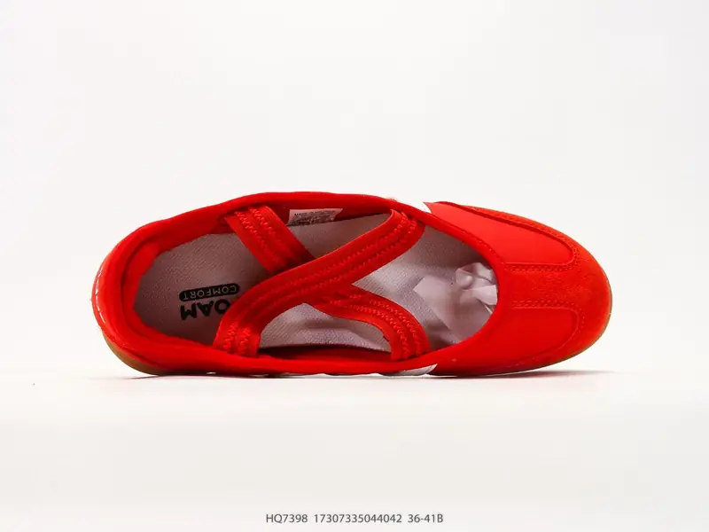Adidas Sepatu Kasual Low Top Nyaman HQ7398 #17307335044042