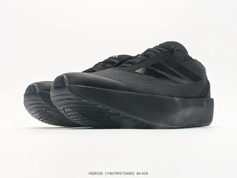 阿迪达斯 adidas ZENBOOST ZENBOOST轻盈透气耐磨织物 低帮跑步鞋 ZenBoost以轻量回弹闻名，搭配透气织物 HQ9530 #17467995734003