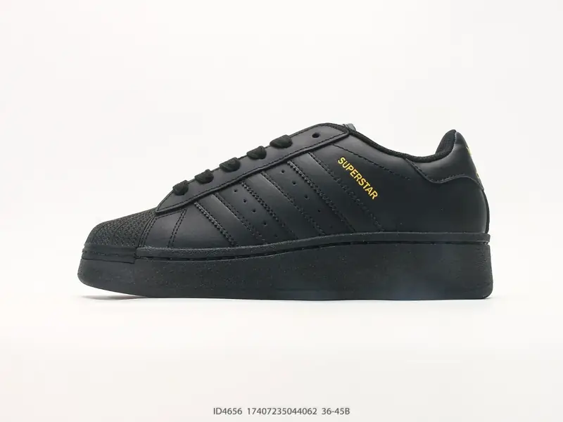 Adidas Scarpe sportive Versatile Classico Basso ID4656 #17407235044062