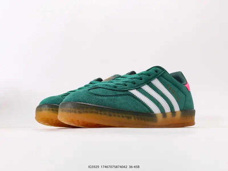 Adidas Chaussures de skate Rétro Résistant Classique IG5929 #17467075874042
