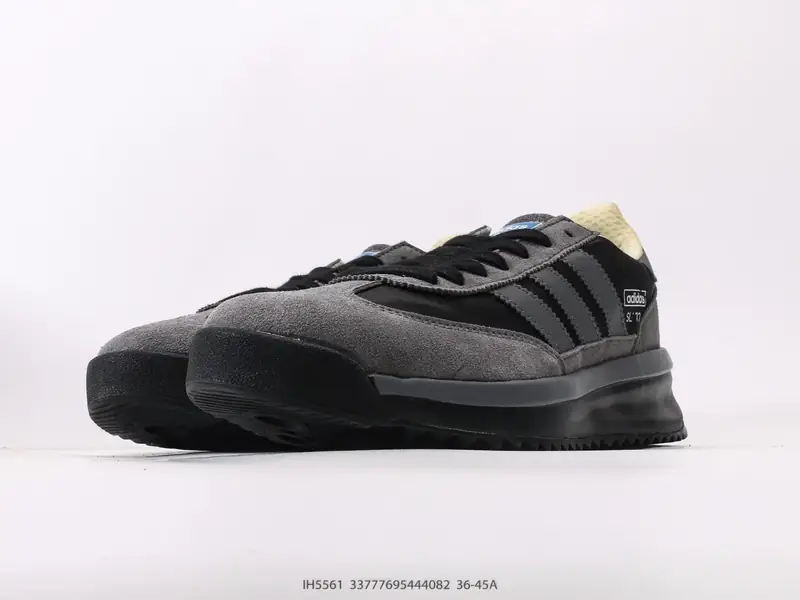 Adidas Scarpe da running Retro Classico Collaborazione IH5561 #33777695444082