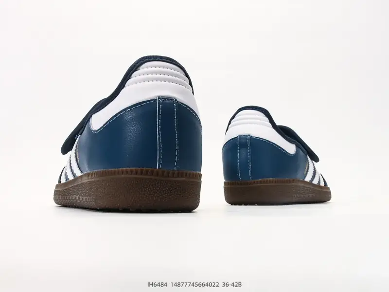 Adidas Спортивная обувь Классический Кожа IH6484 #14877745664022