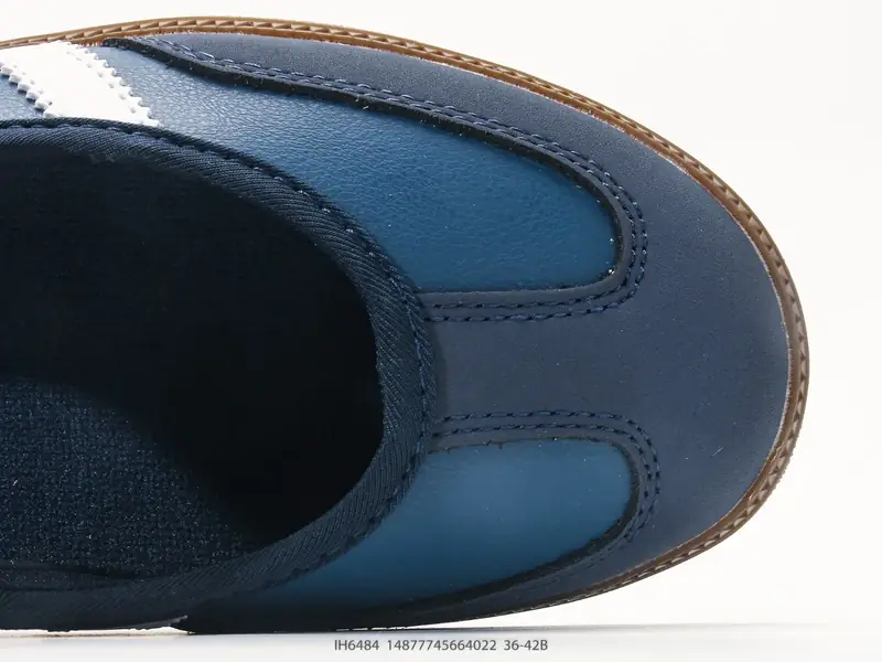 Adidas Спортивная обувь Классический Кожа IH6484 #14877745664022