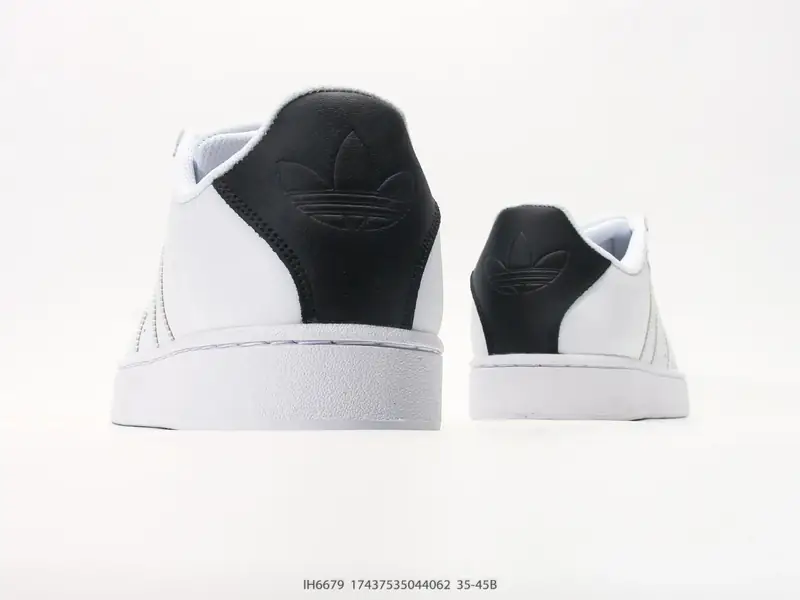 Adidas Sepatu Olahraga Serbaguna Klasik Low Top IH6679 #17437535044062