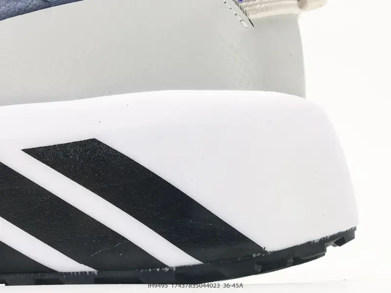 Adidas Sportschuhe Gedämpft Langlebig IH9495 #17437835044023