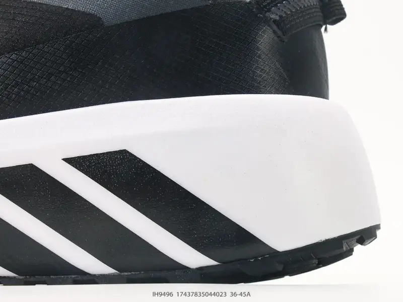 Adidas Chaussures de sport Amorti Résistant IH9496 #17437835044023