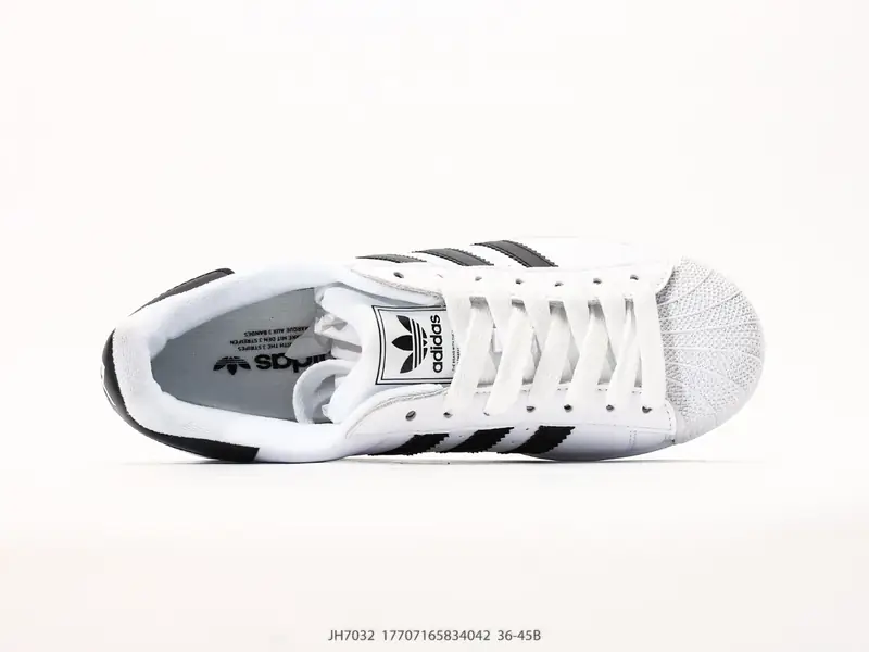 Adidas Scarpe sportive Versatile Classico Basso JH7032 #17707165834042