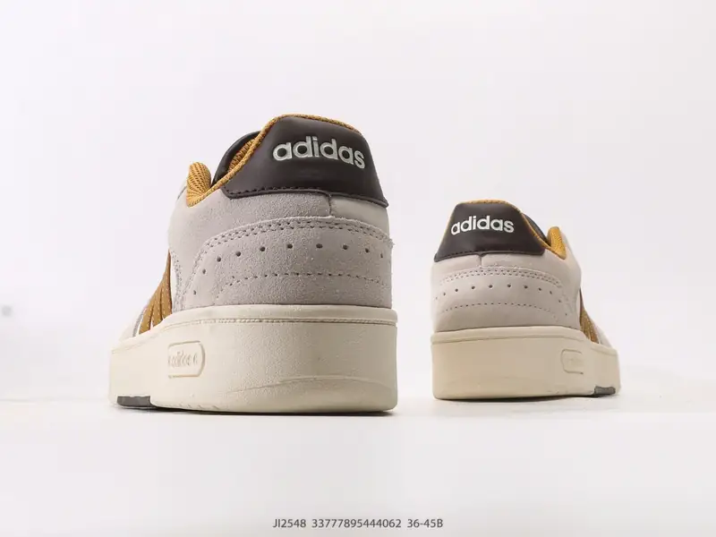 Adidas Zapatillas de baloncesto Cómodo JI2548 #33777895444062