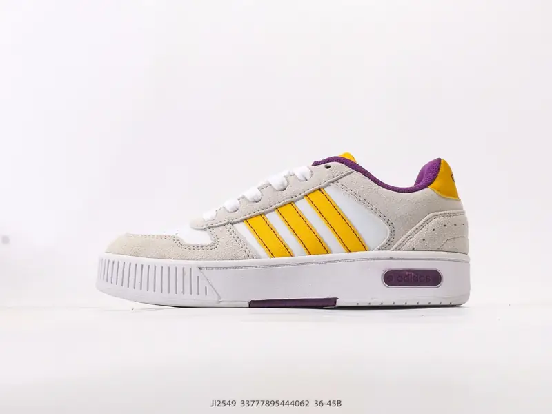 Adidas Zapatillas de baloncesto Cómodo JI2549 #33777895444062