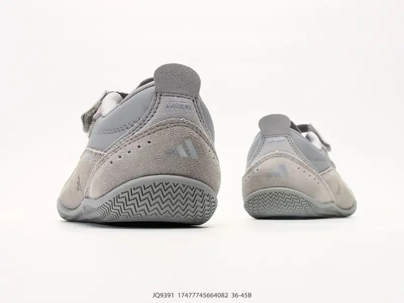 Adidas Sports Shoes Cushioned Comfortable Fashion JQ9391