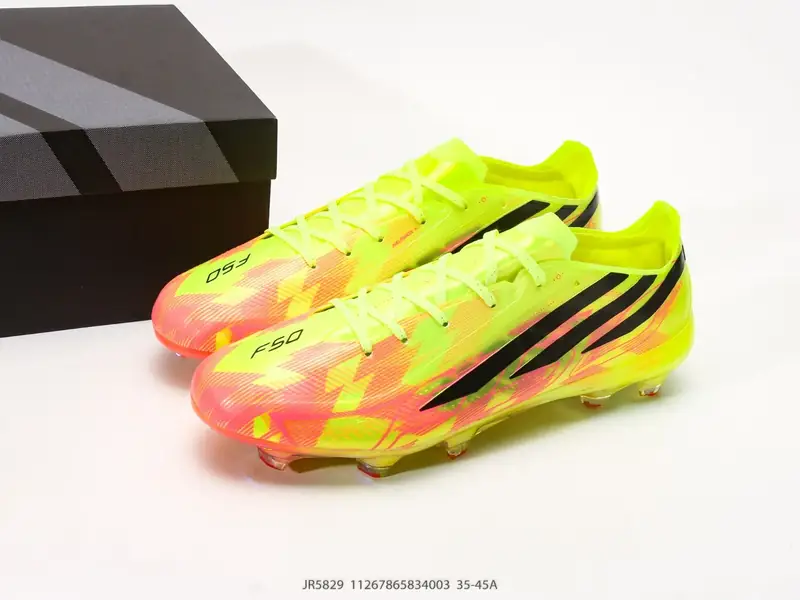 Adidas Sepatu Boot Klasik JR5829 #11267865834003