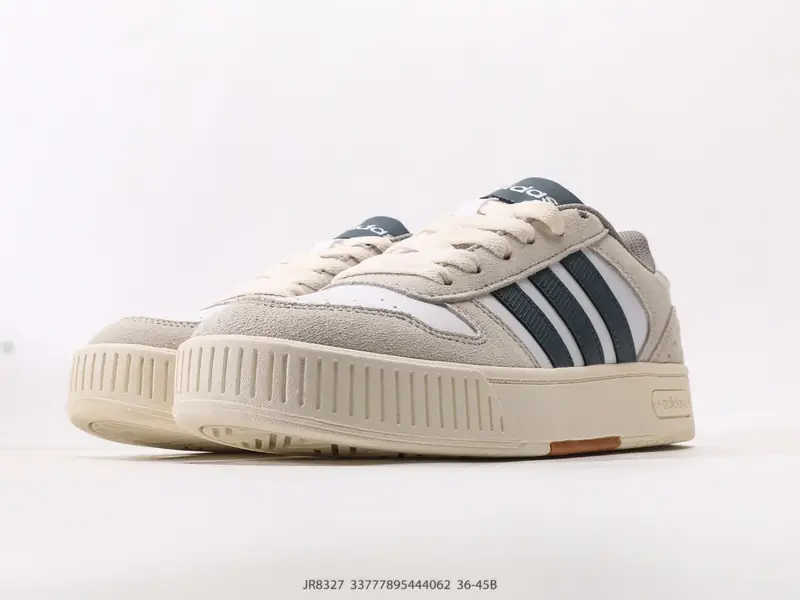 Adidas Zapatillas de baloncesto Cómodo JR8327 #33777895444062