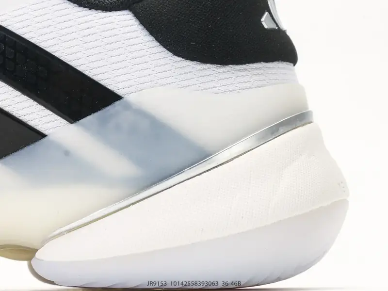 Adidas Chaussures de sport Classique Basse Confortable JR9153 #10142558393063