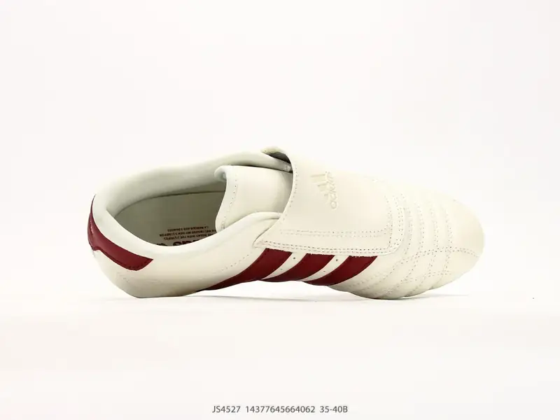 Adidas originals Taekwondo Low 跆拳道系列 经典复古薄底训练慢跑鞋 TAEKWONDO （跆拳道）受武术鞋启发 符合人体工程学 鞋身极其 “苗" JS4527 #14377645664062