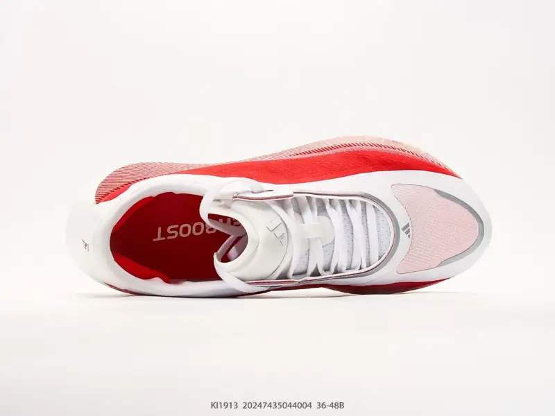 阿迪达斯 Adidas HYPERBOOST EDGE 爆米花缓震竞速训练跑鞋 一、产品基础信息 1. 型号全称：adidas HYPERBOOST EDGE 2. 定位：竞速训练跑鞋，兼顾日 KI1913 #20247435044004