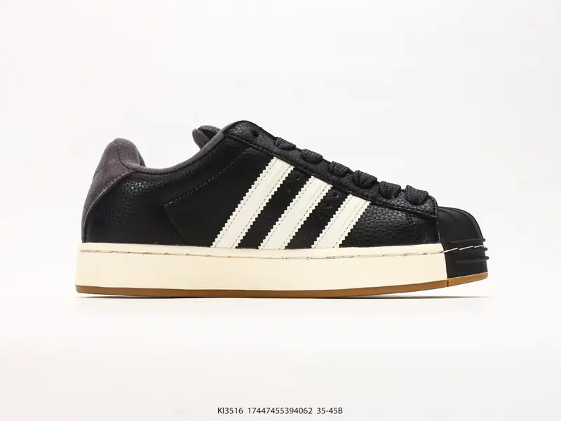 Adidas Sepatu Olahraga Serbaguna Klasik Low Top KI3516 #17447455394062