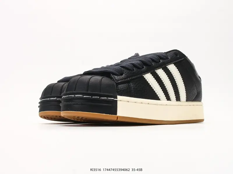 Adidas Sepatu Olahraga Serbaguna Klasik Low Top KI3516 #17447455394062