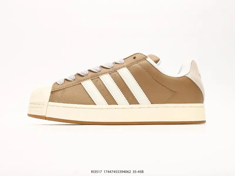 Adidas Sepatu Olahraga Serbaguna Klasik Low Top KI3517 #17447455394062