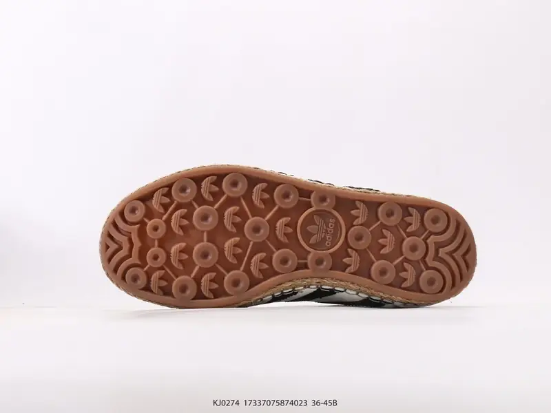 Adidas Sepatu Board Retro Anti-Slip Tahan Lama KJ0274 #17337075874023