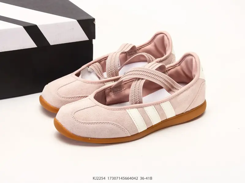 Adidas Zapatillas casuales Caña Baja Cómodo KJ2254 #17307145664042