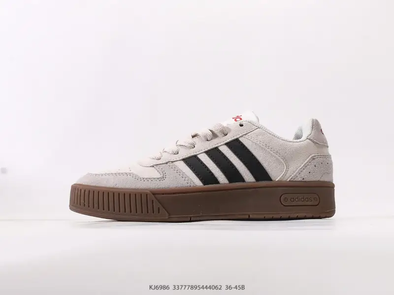 Adidas Scarpe da basket Comodo KJ6986 #33777895444062