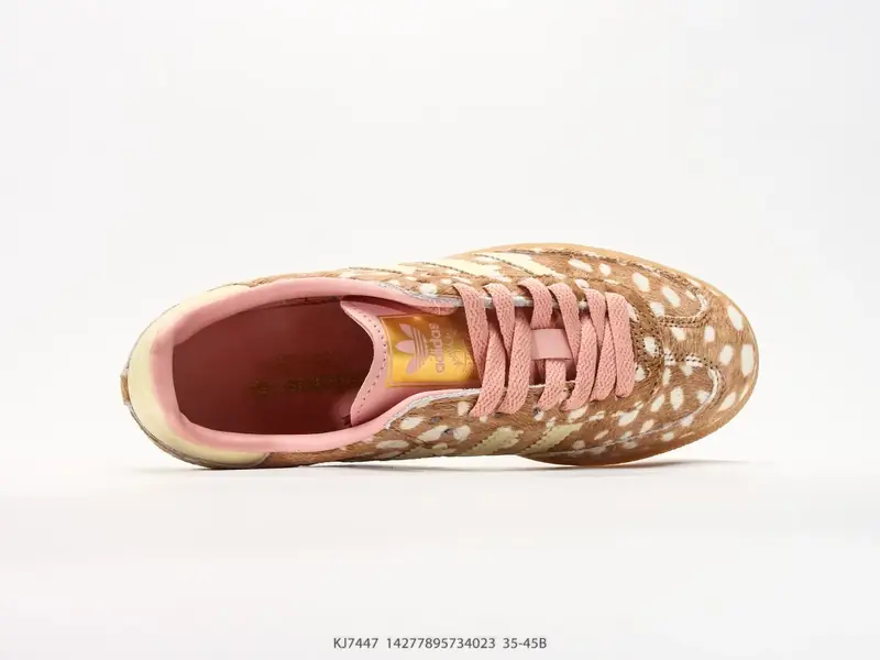 Adidas Scarpe sportive Versatile Basso KJ7447 #14277895734023