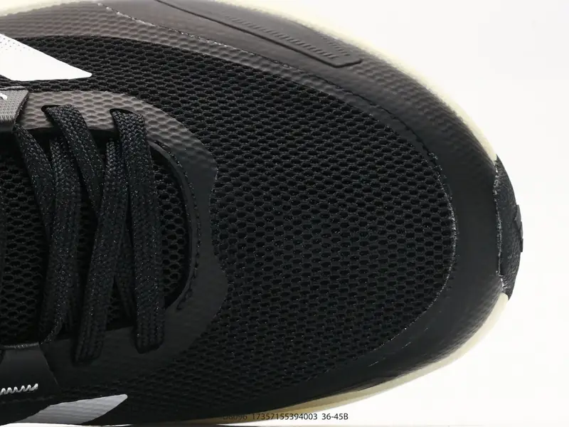 Adidas DREAMCUSHION 阿迪达斯 轻云系列 舒适贴合跑步鞋 男女 KJ8096 #17357155394003