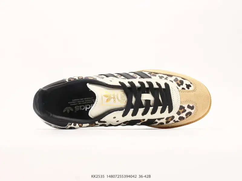 Adidas Scarpe sportive Versatile Basso KK2535 #14807255394042