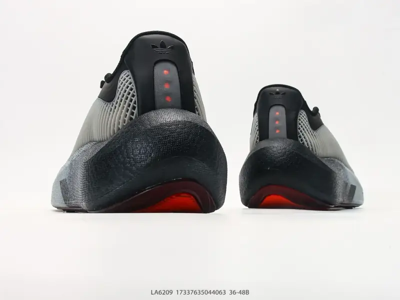 Adidas Hyperboost EDGE 阿迪达斯 耐磨缓震 Boost 爆米花 休闲运动跑鞋 新缓震科技 LA6209 #17337635044063