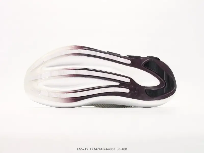Adidas Hyperboost EDGE 阿迪达斯 耐磨缓震 Boost 爆米花 休闲运动跑鞋 新缓震科技 LA6215 #17347445664063