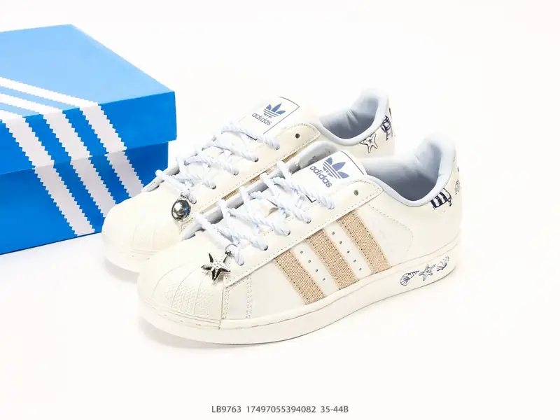 阿迪达斯 ADIDAS SUPERSTAR 三叶草☘️经典贝壳头系列 新款休闲板鞋潮流男女士运动鞋 LB9763 #17497055394082