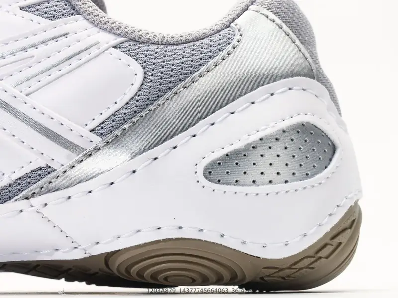 Asics Sepatu Kasual Retro Bernapas Klasik 1203A879 #14377745664063