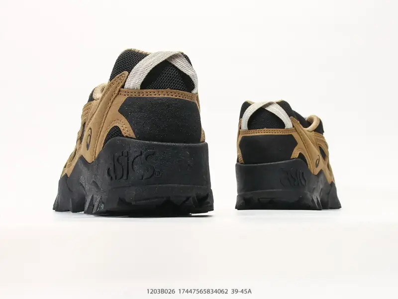 Asics Sepatu Olahraga Anti-Slip Tahan Lama Outdoor 1203B026 #17447565834062
