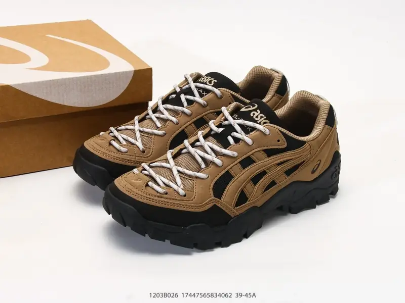 Asics Sepatu Olahraga Anti-Slip Tahan Lama Outdoor 1203B026 #17447565834062
