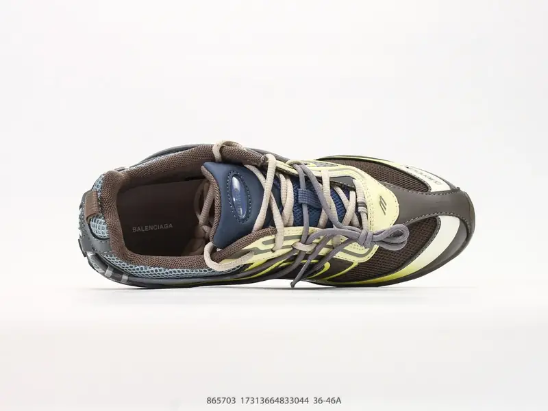 Balenciaga Chaussures de sport Léger Basse 865703 #17313664833044