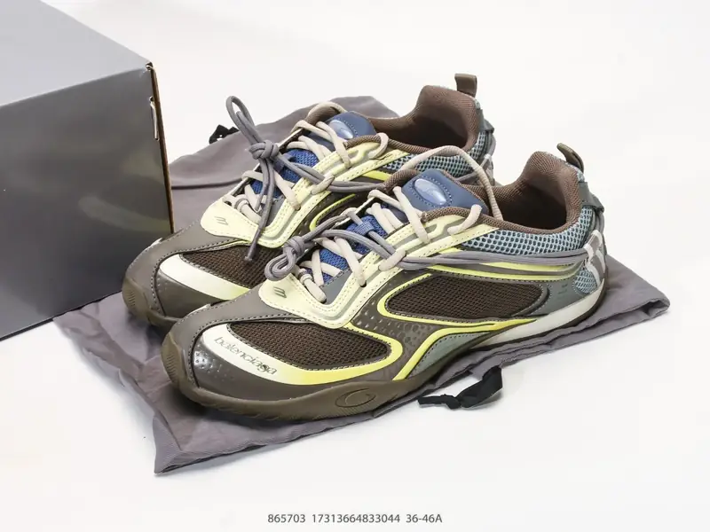 Balenciaga Chaussures de sport Léger Basse 865703 #17313664833044