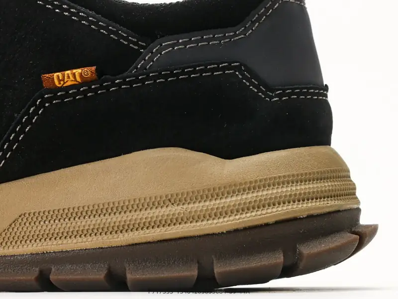 CAT Sepatu Kasual Retro Mid Top Pria P717333 #13404263835084