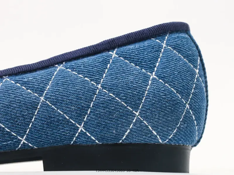 Chanel Sepatu Olahraga Klasik Nyaman G85167 #13444533045065
