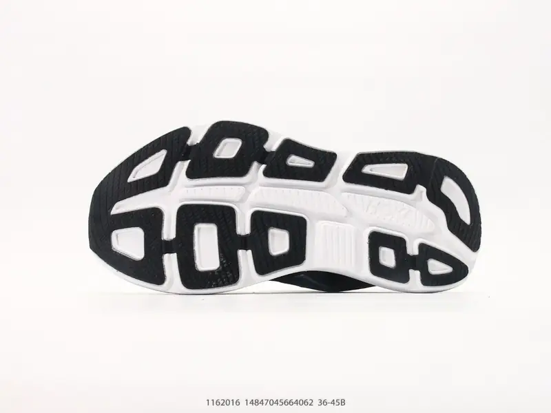 Z HOKA ONE ONE Bondi 9 WIDE 邦迪九代舒适防滑耐磨低帮休闲跑步鞋 相比常规跑鞋 HOKA ONE ONE特别研发使用性能独特的几何形跑鞋 1162016 #14847045664062