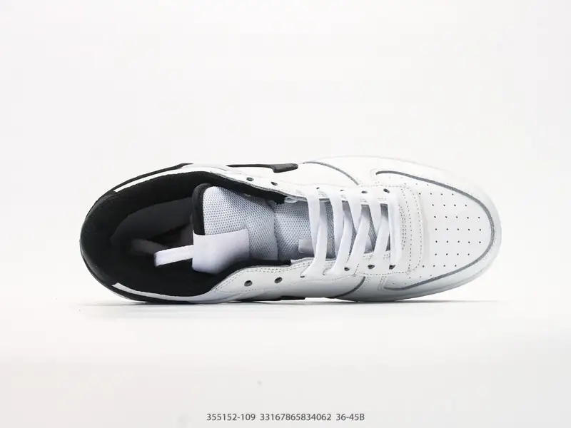 Nike Scarpe sportive Versatile Classico Basso 355152-109 #33167965834062