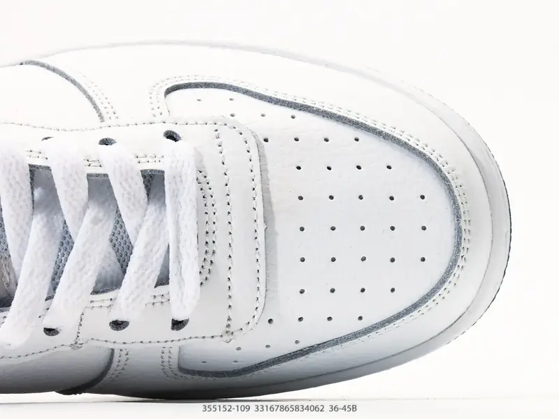 Nike Scarpe sportive Versatile Classico Basso 355152-109 #33167965834062