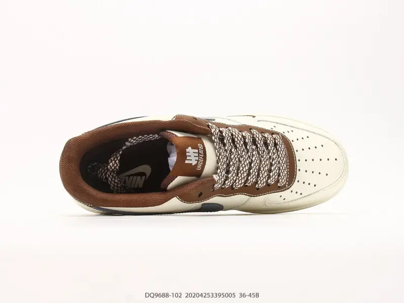 Nike Sportschuhe Retro Gedämpft Erhöht DQ9688-102 #20204253395005