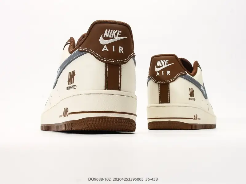 Nike Sportschuhe Retro Gedämpft Erhöht DQ9688-102 #20204253395005