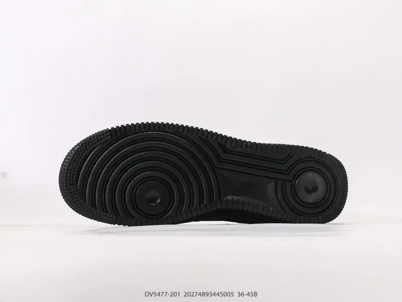 Nike Sepatu Olahraga Retro Bantalan Serbaguna DV5477-201 #20274893445005