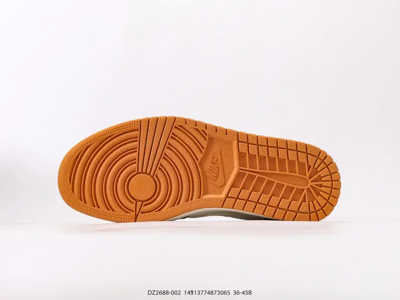 Nike Sepatu Basket Retro Klasik Low Top DZ2688-002 #14313774873065