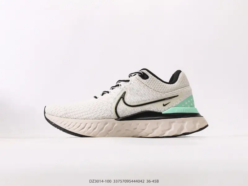Nike Chaussures de running Amorti DZ3014-100 #33757095444042