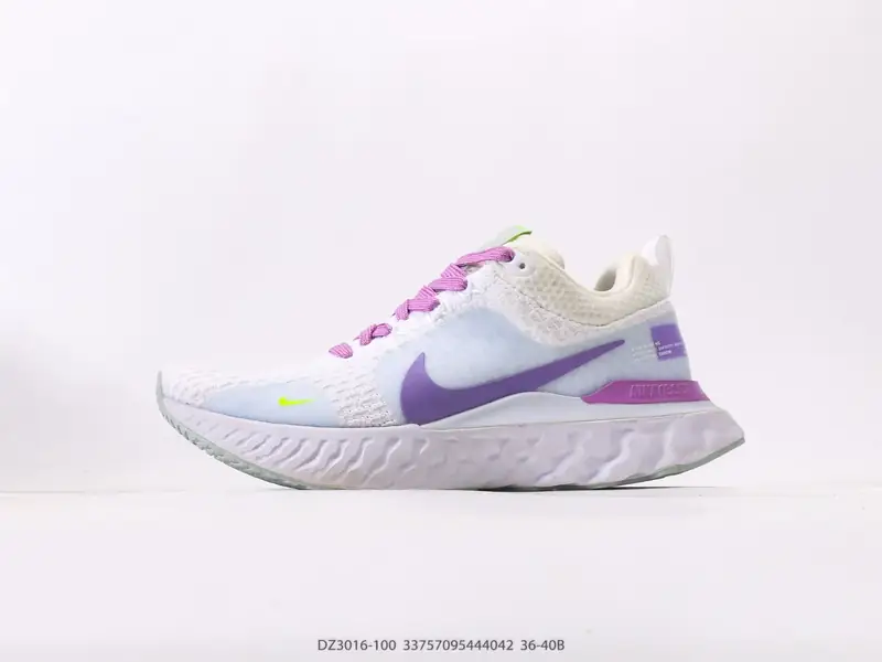 Nike Chaussures de running Amorti DZ3016-100 #33757095444042