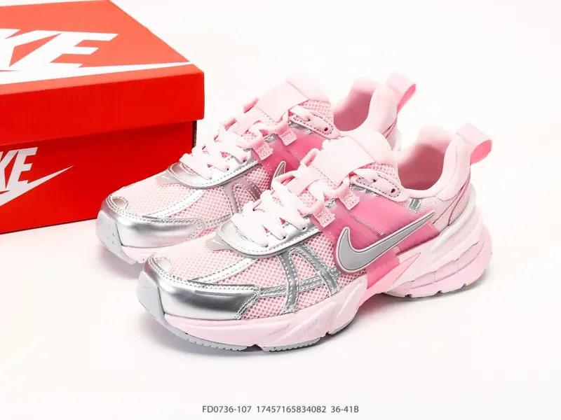 NIKE V2K RUN 复古风潮 耐克 网面透气运动鞋 灰银紧致的 FD0736-107 #17457165834082