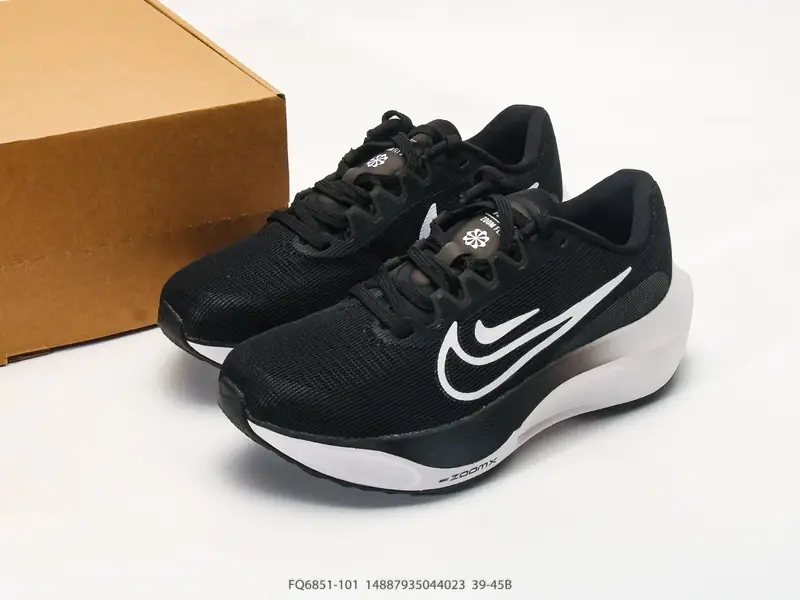 耐克Nk Zoom Fly 5超轻休闲缓震碳板跑步鞋外围搭載轻量级SR02泡棉载体. FQ6851-101 #14887935044023